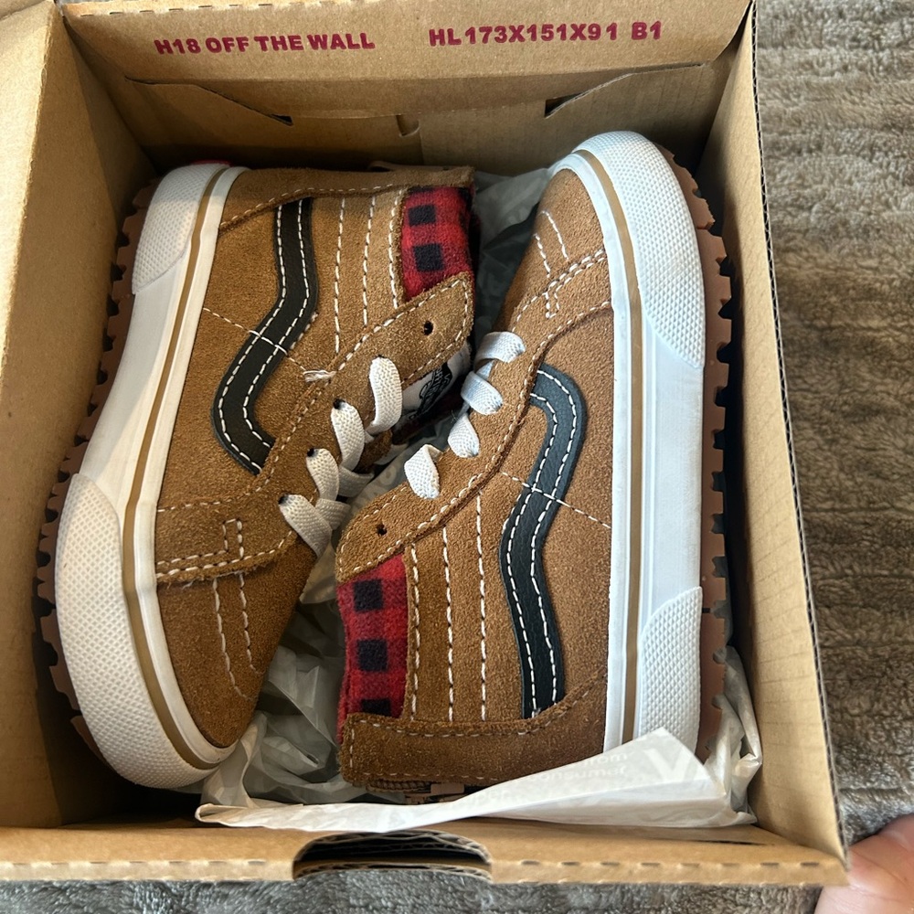 Toddler Vans sk8-Hi Zip Brown/black/plaid, size 5.5